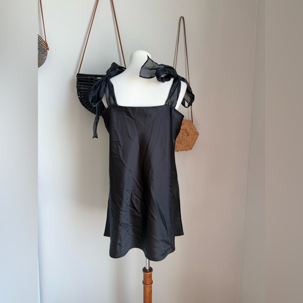 Things between Black Slip Tie Spaghetti Strap Mini Dress, Size Large